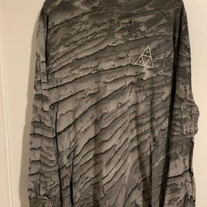 Long sleeve grey street camo pattern
